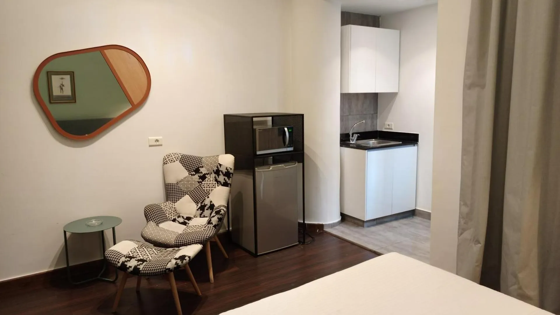 Citi Loft Furnished Apartments Beirut