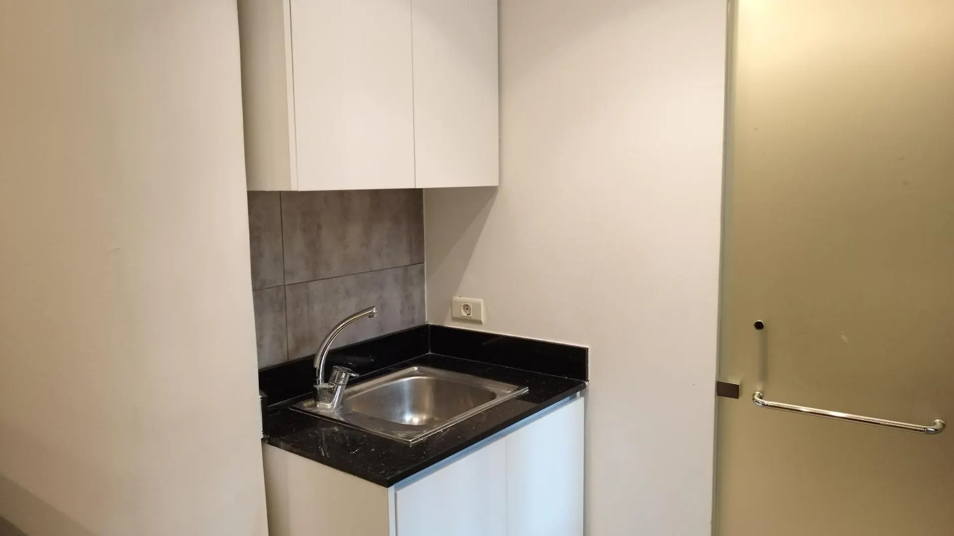 Citi Loft Furnished Apartments Beirut Hotel