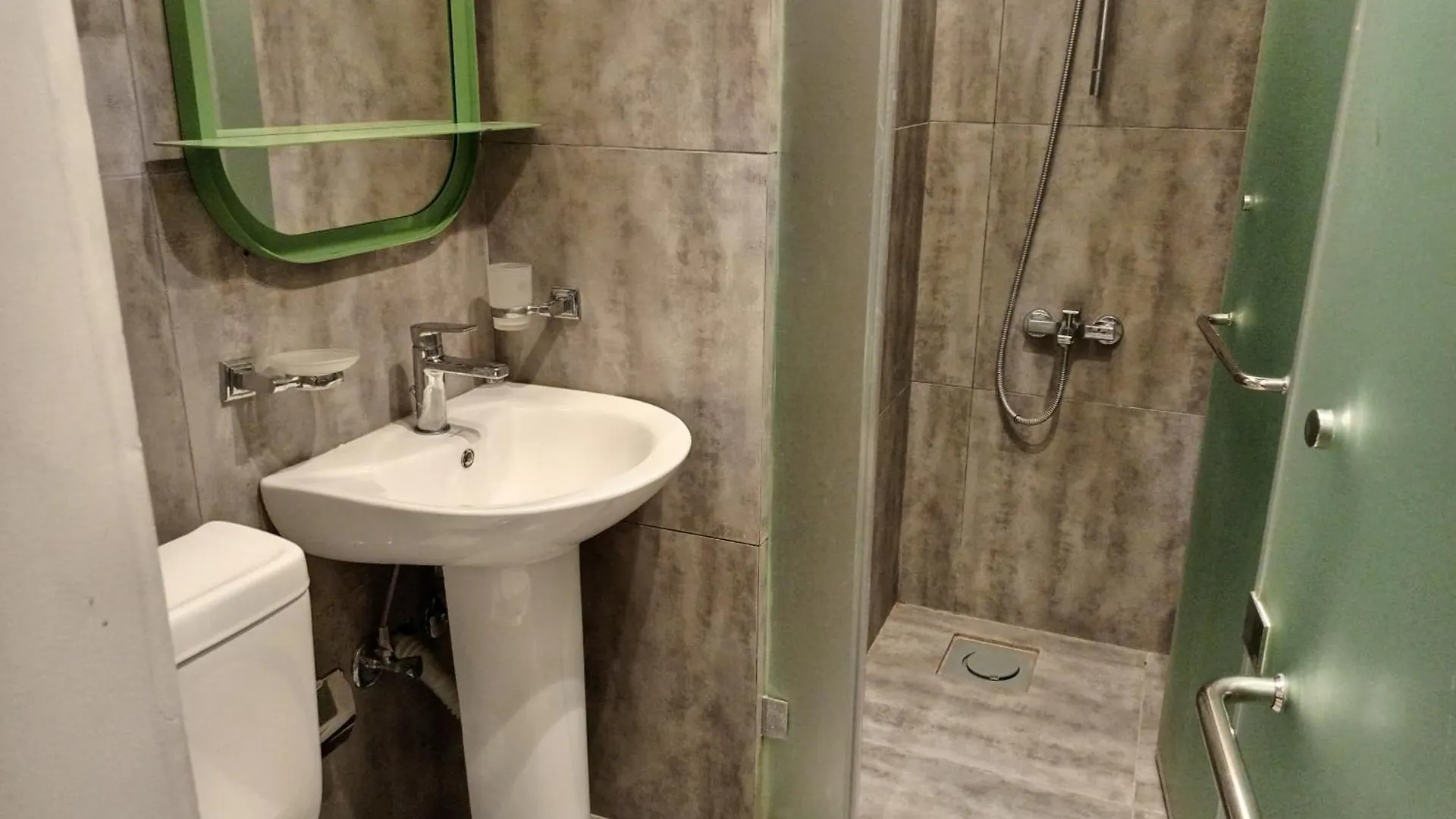 Citi Loft Furnished Apartments Beirut 0*,  Libanon