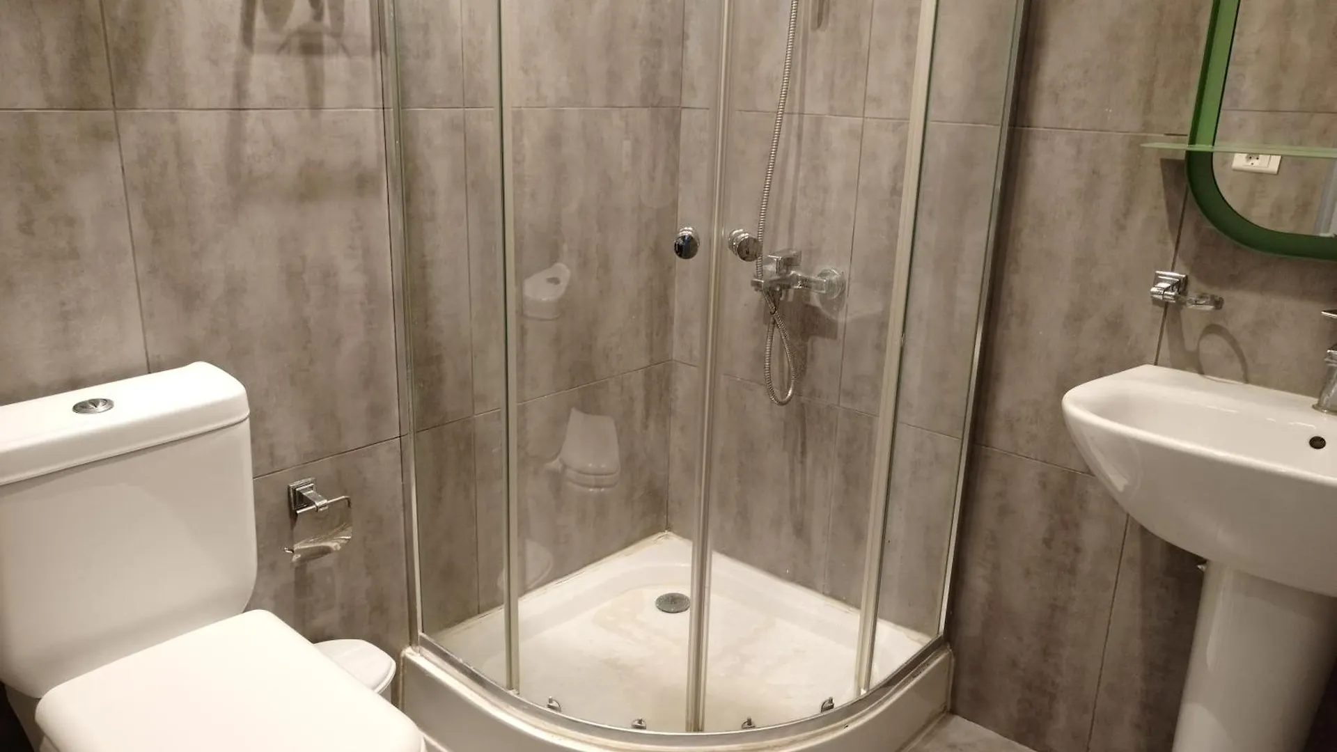 Citi Loft Furnished Apartments بيروت فندق